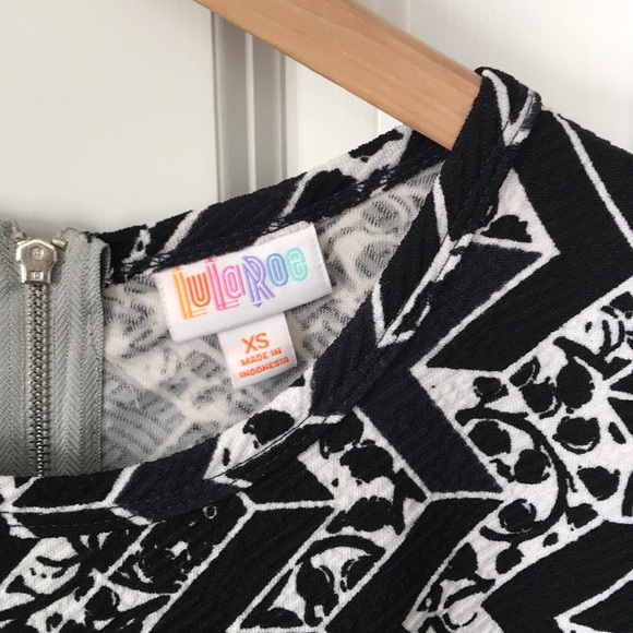 LuLaRoe Amelia Dress - Picture 4 of 9